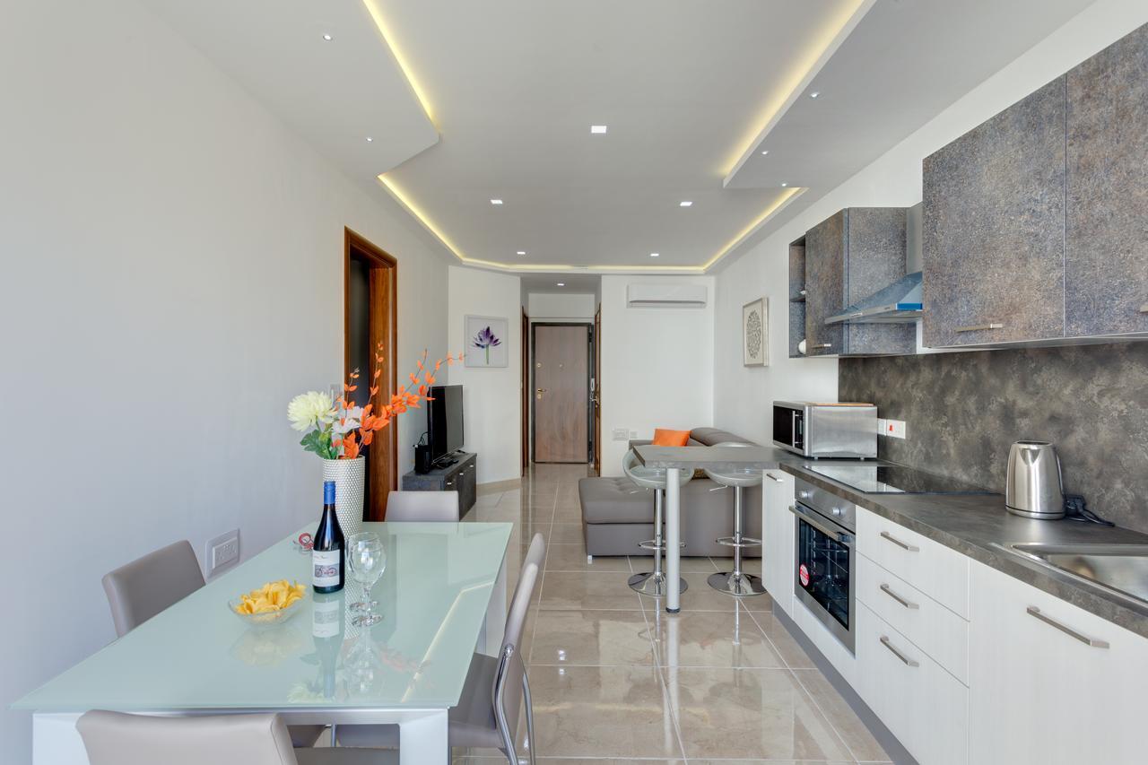 סליאמה La Rive Apartment מראה חיצוני תמונה
