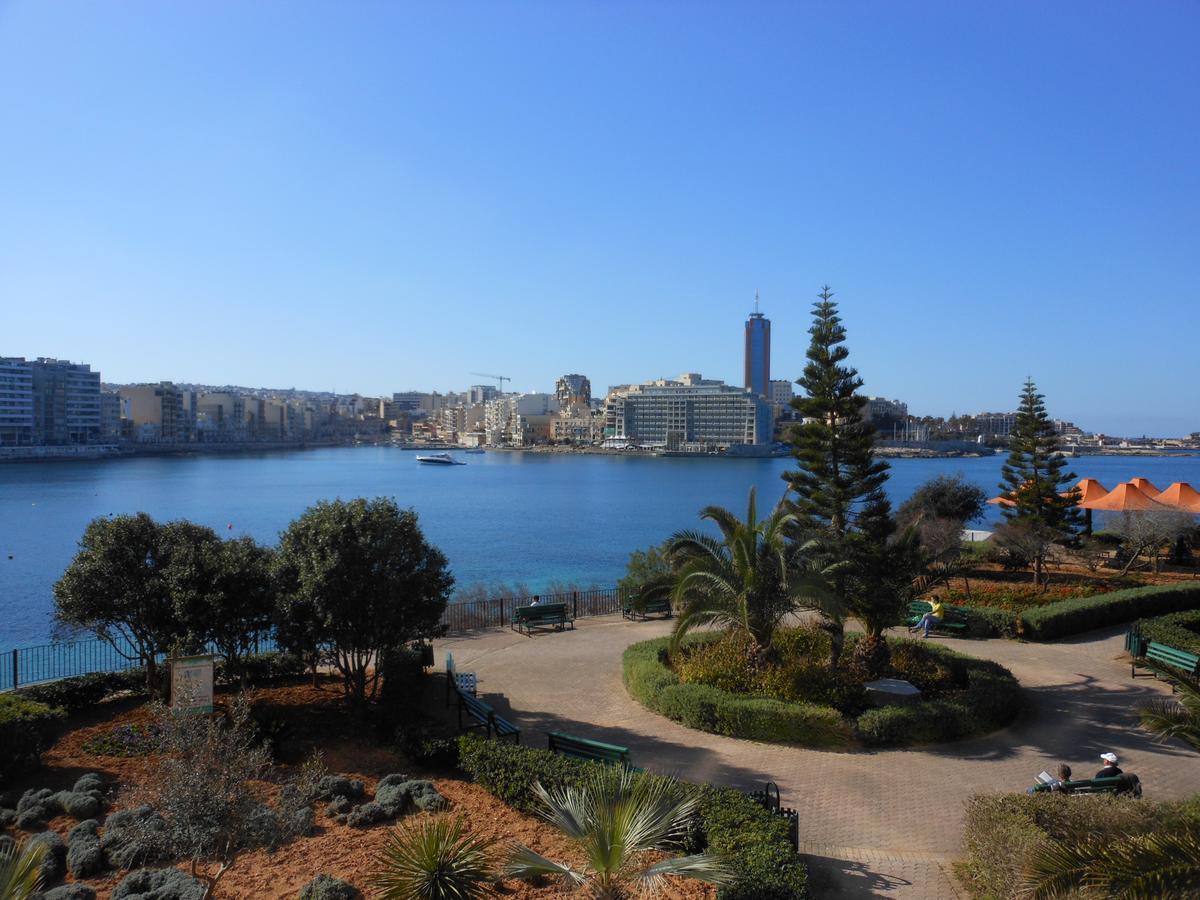 סליאמה La Rive Apartment מראה חיצוני תמונה