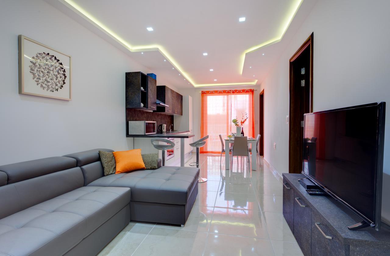 סליאמה La Rive Apartment מראה חיצוני תמונה